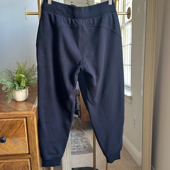 ATHLETA black jogger pants with drawstring waist (size small) ✨ - Picture 3 of 3